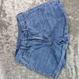 American eagle/size 2/medium indigo